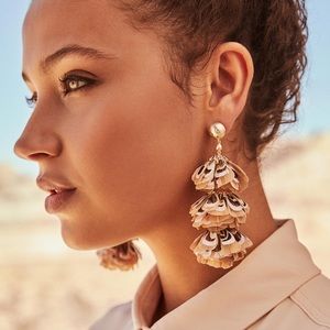 Kendra Scott Lenni Feather Earrings